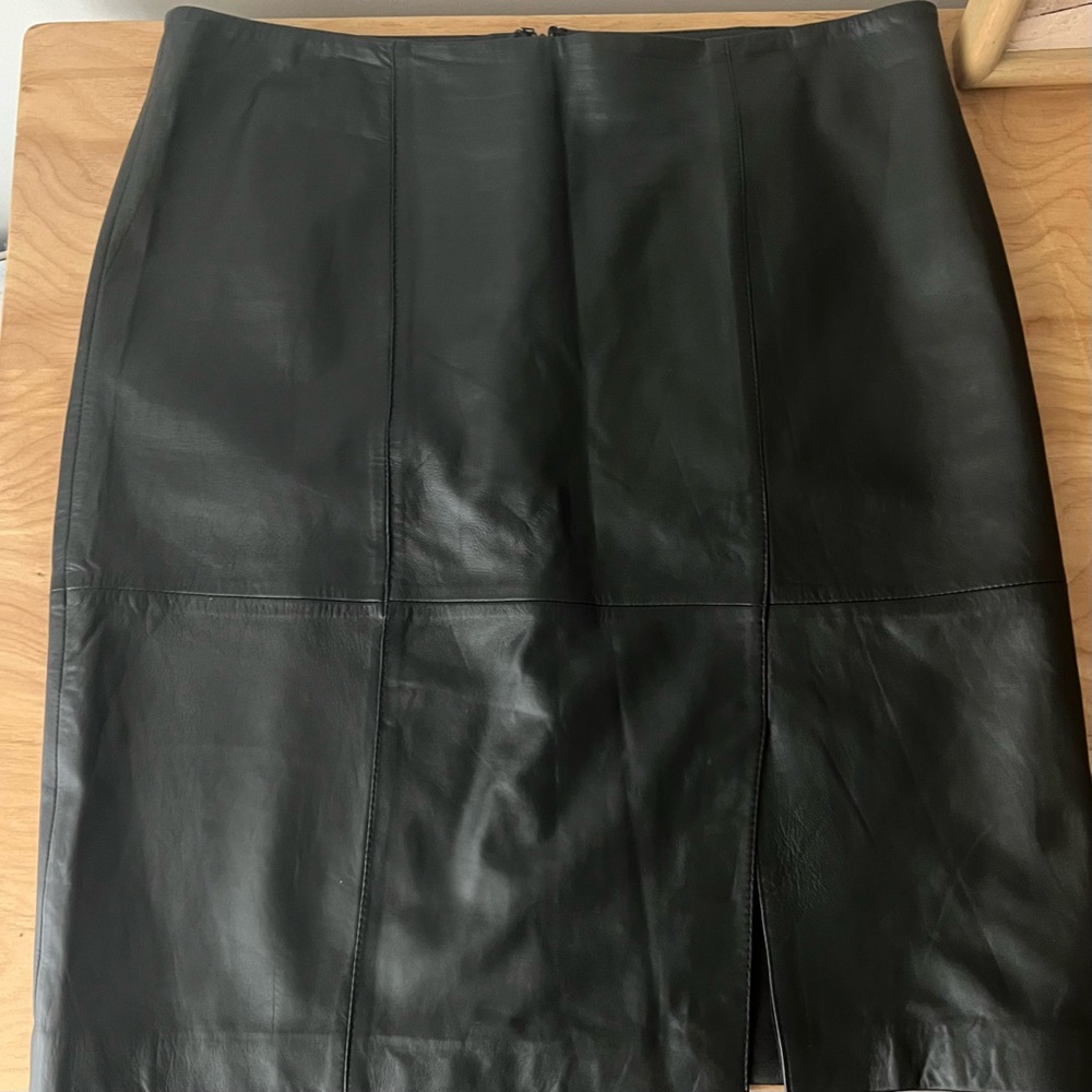 Classic Black Soft Leather Straight Skirt